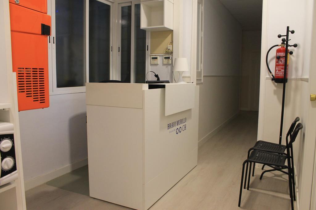 Hostal Abitum มาดริด ภายนอก รูปภาพ