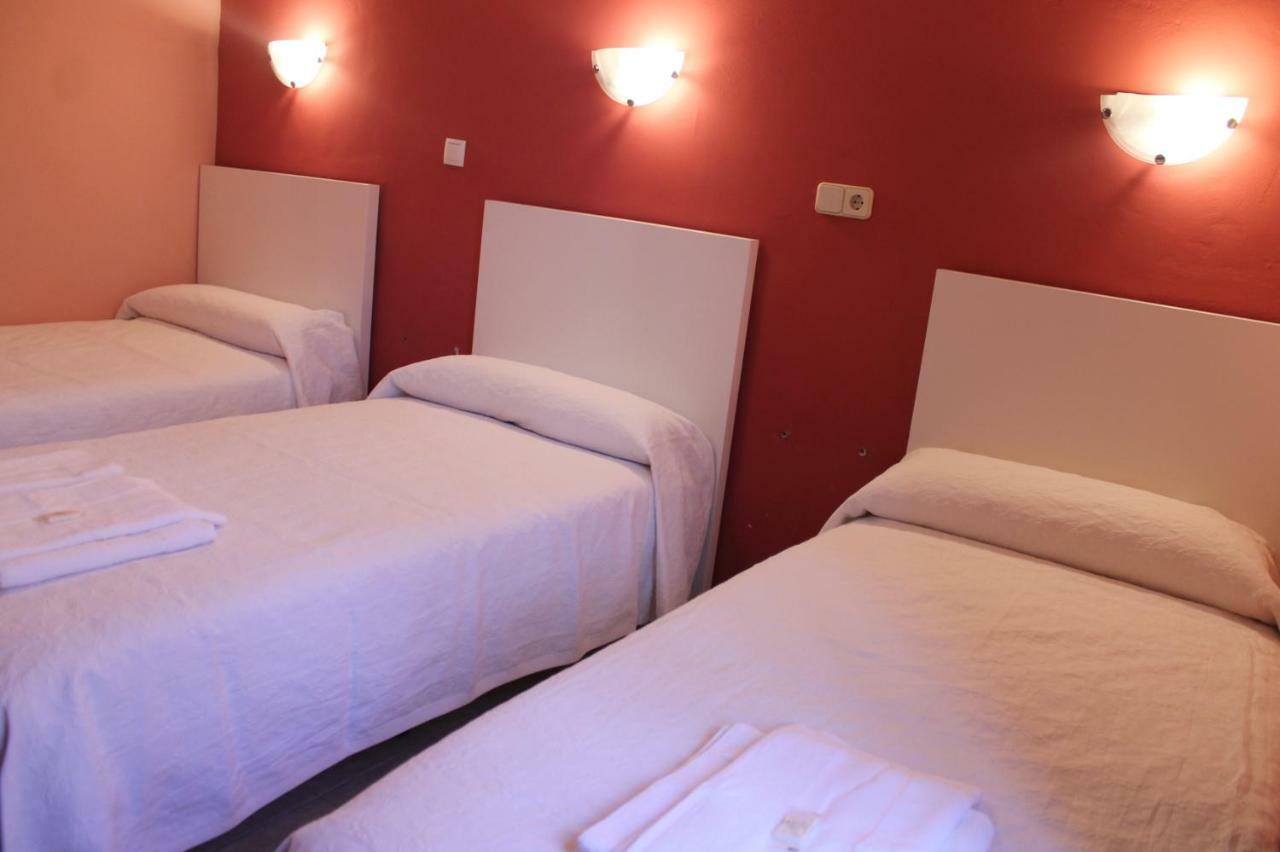 Hostal Abitum มาดริด ภายนอก รูปภาพ